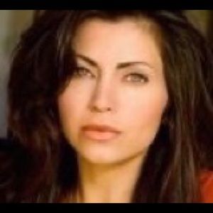 Meet your Posher, Alicia